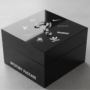 Luxury Black Mystery Package UNISEX ( MYSTERY DESIGNER)